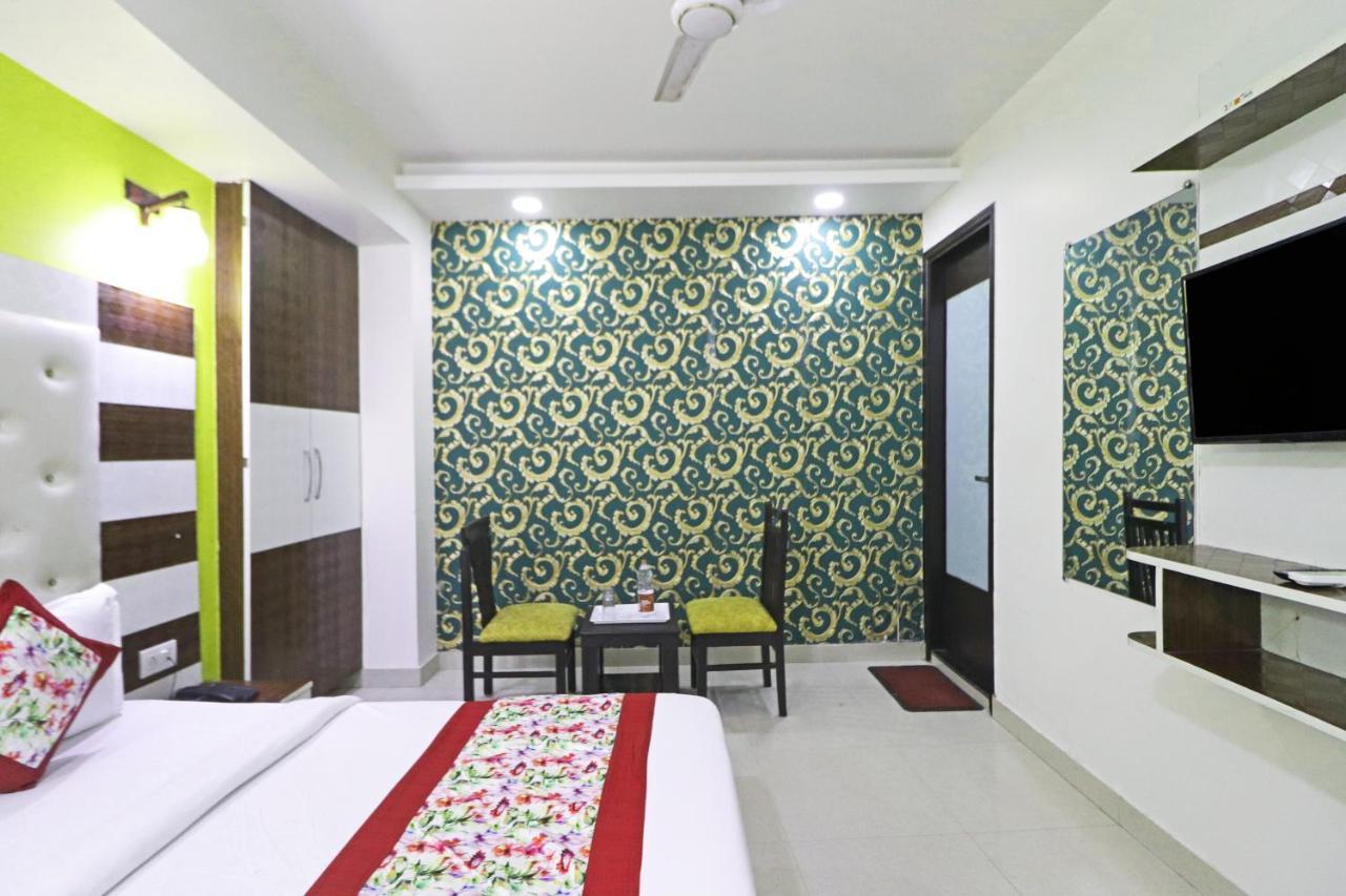 Hotel Star Inn Suite - Delhi Airport Нью-Делі Екстер'єр фото